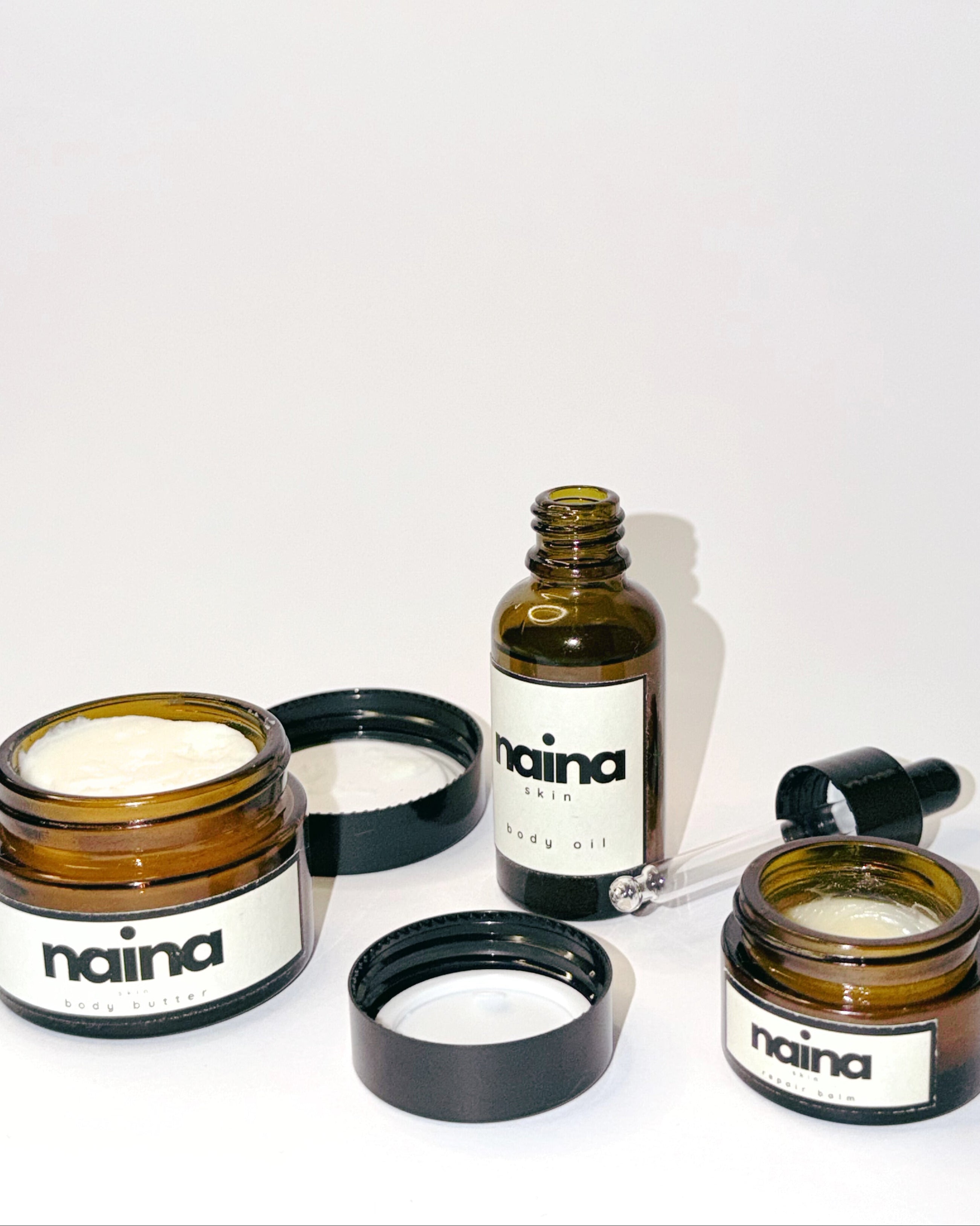 naina travel kit