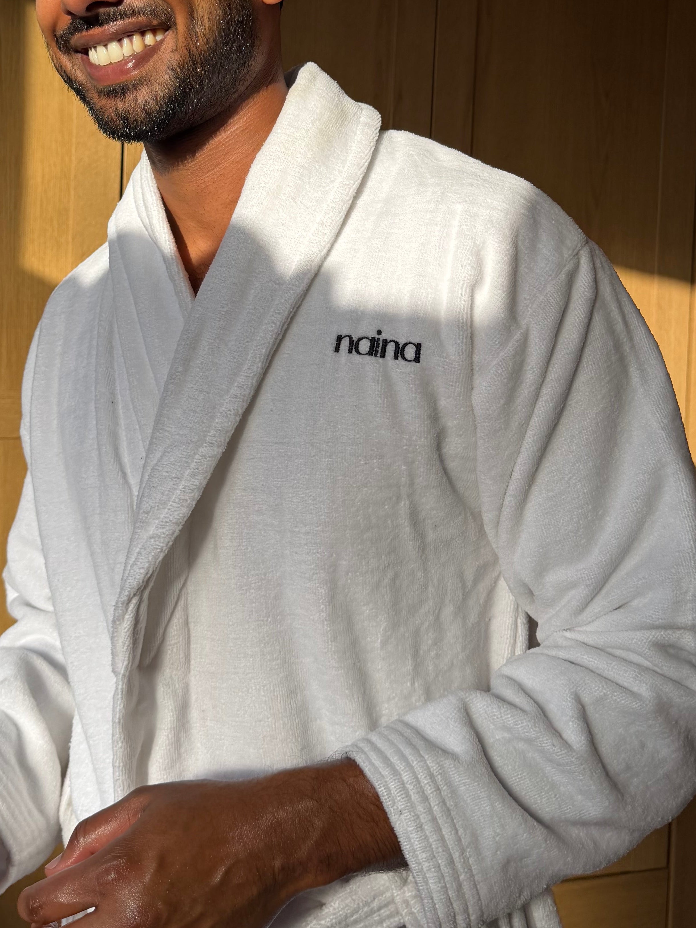 naina bath robe